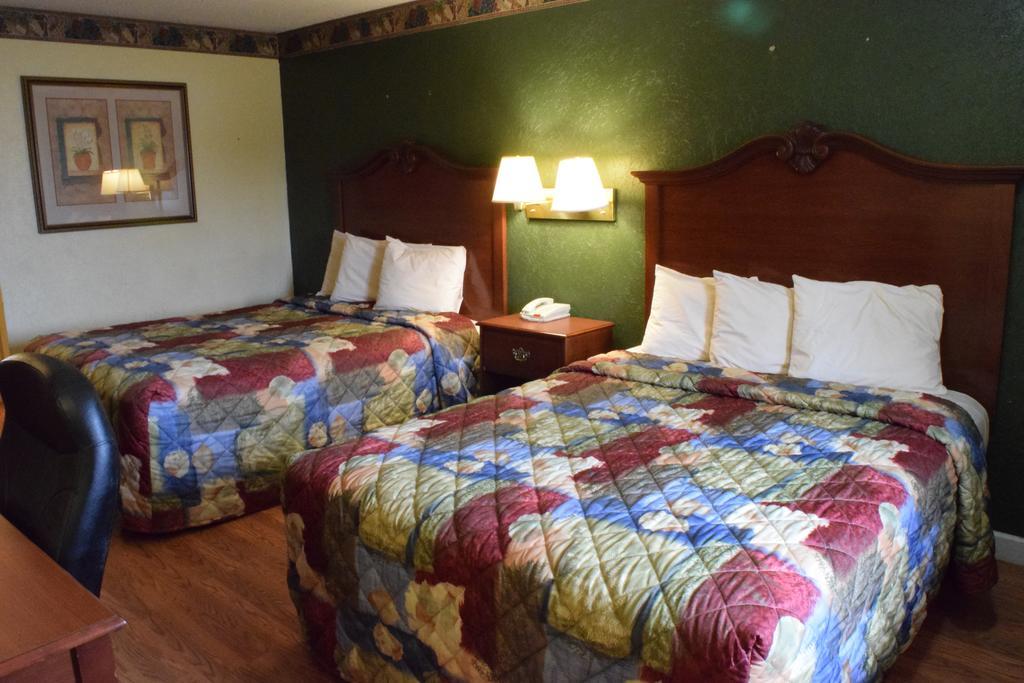 Delux Inn Odessa Room photo